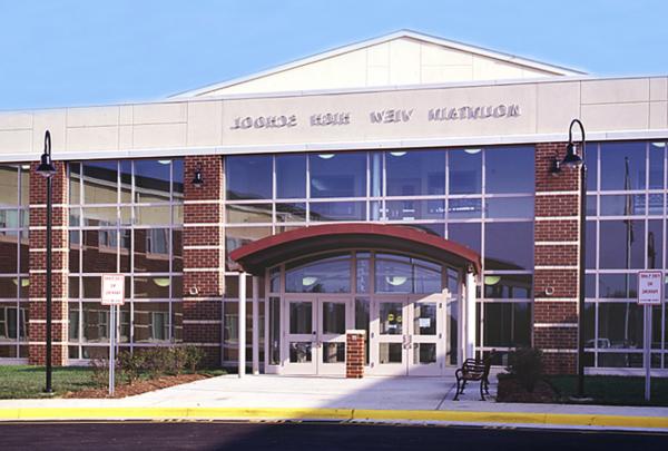 Exterior photo of Mountain View High School